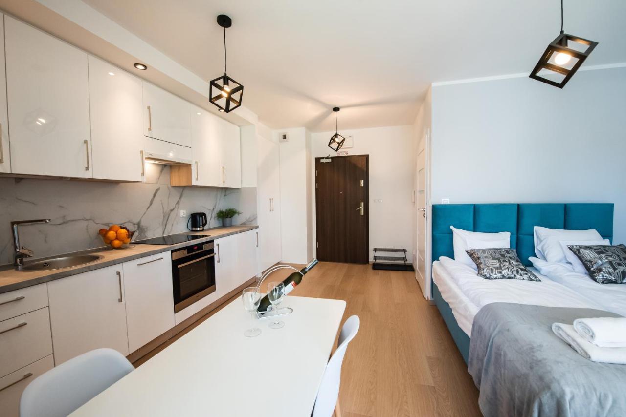 Drwinka Park Apartment Krasków Exterior foto